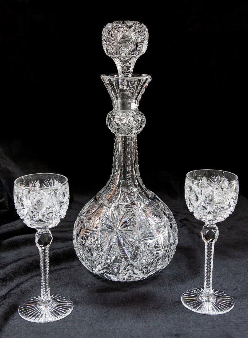 Rarities Anderson Fredericka Cut Glass Decanter Set (1 of 6)