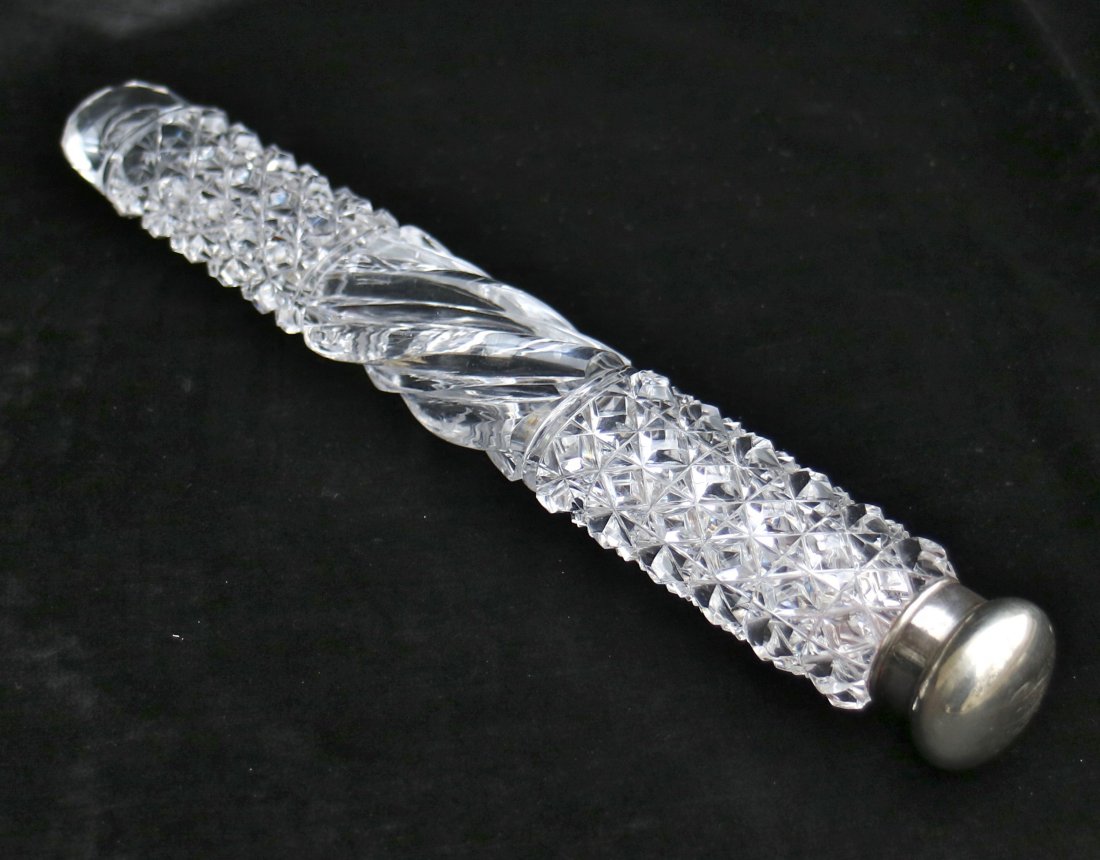 Exceptional J. Hoare Gorham Silver Cut Glass Perfume XL: This is an extra long lay-down perfume cut by J. Hoare and mounted with Gorham Sterling Silver. Shape is unusual in that it\'s flat/ovoid so the perfume cannot role away. Design features incredible cl