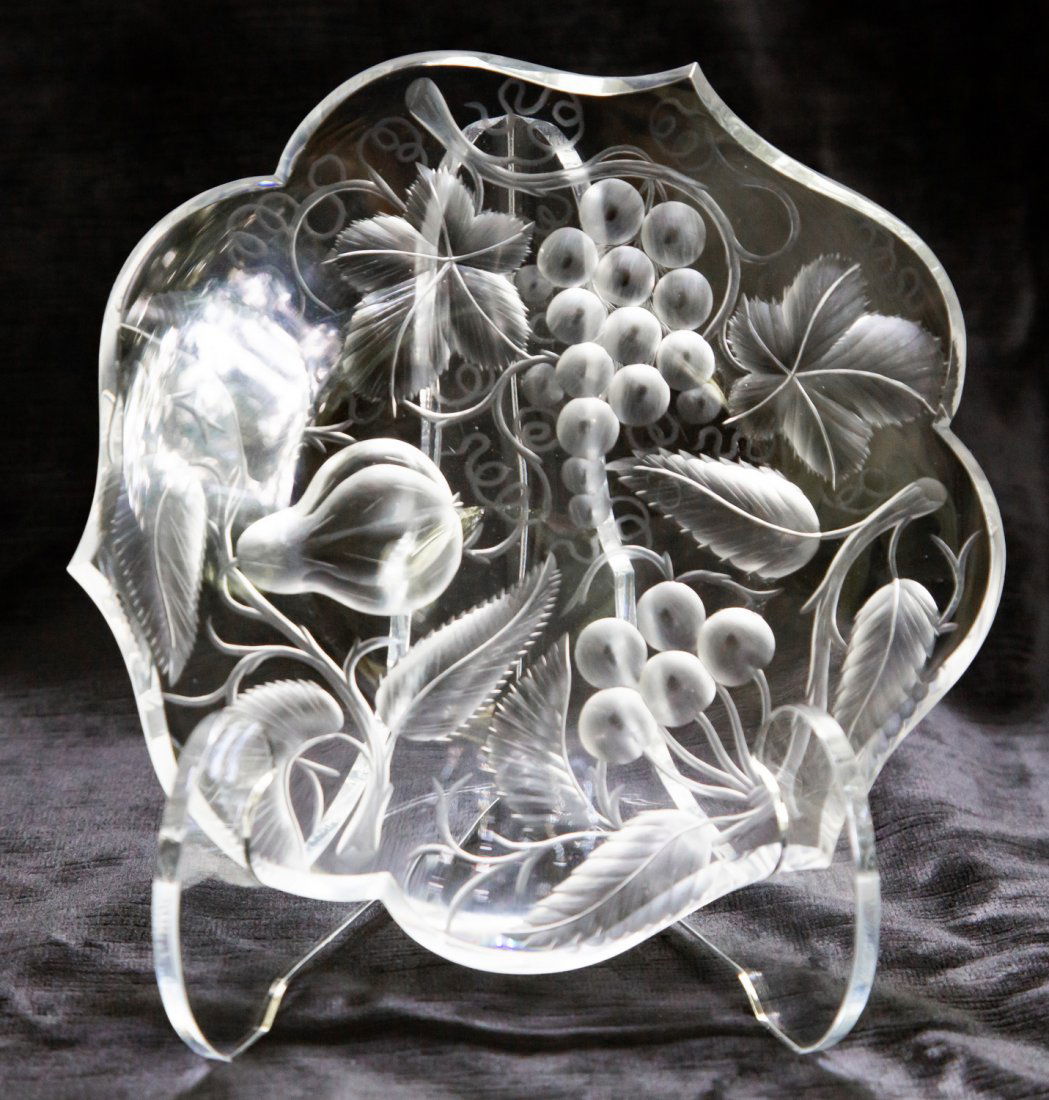 Tuthill 3 Fruits Engraved 7" Plate Brilliant Cut Glass (1 of 3)