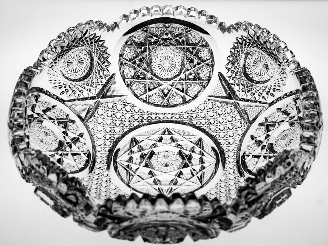 Massive Cut Glass Bowl with Giant Clear Circles Crystal (1 of 5)