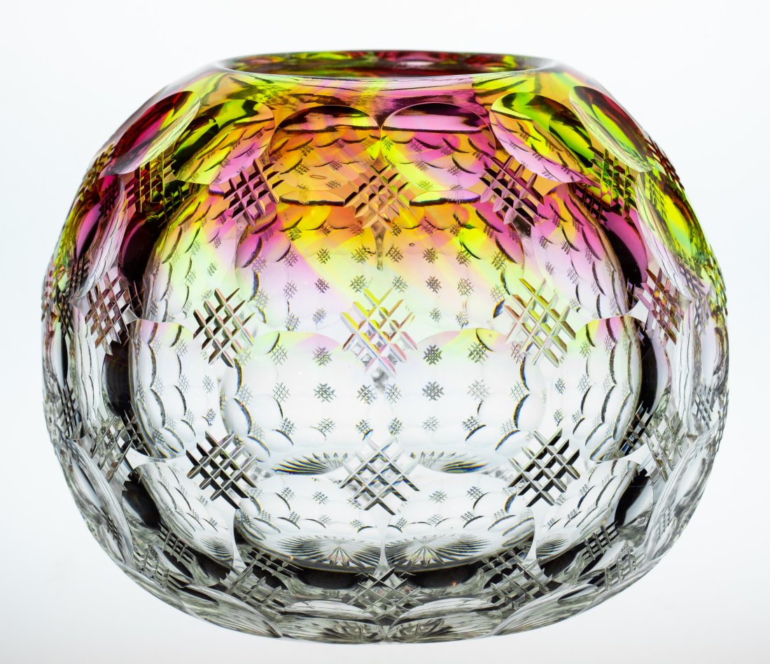 World Class Pairpoint Mt. Washington Rainbowl Brilliant Period Cut Glass: I consider this to be one of the rarest pieces I've ever handled. True rainbow glass that is American is hardly ever seen (much rainbow glass is European), but in this size of a piece, it is practical