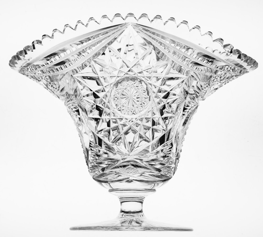 Unusual Pairpoint? American Brilliant PeriodCut Glass Fan-Style Vase Crystal: Hard to find fan vase with unusual design. Pairpoint cut a few blanks like this so possible they made this one as well.