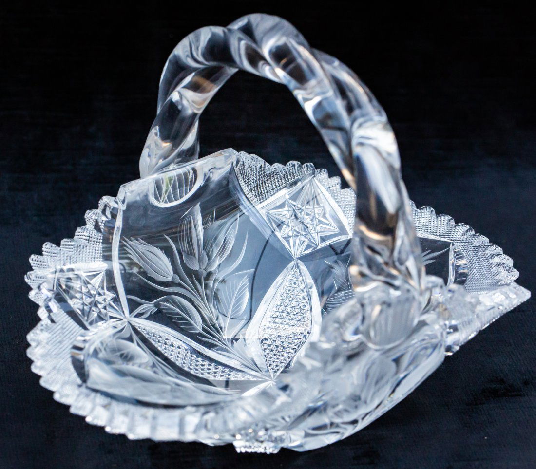 Awesome Tuthill Woody Lilly & Geometric Cut Glass Basket Signed Shreve (1 of 5)