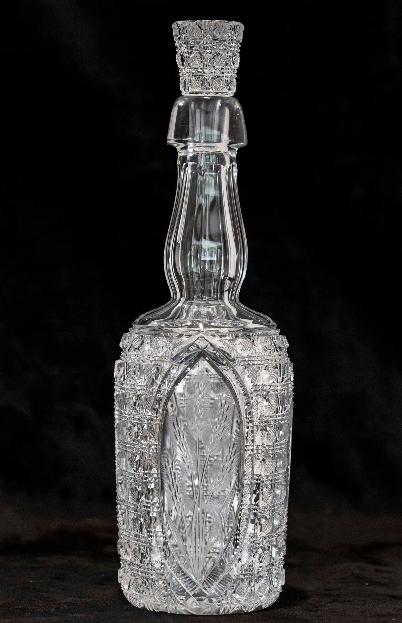 Beautiful Pairpoint American Brilliant Cut Glass Engraved Whiskey Bottle (1 of 4)