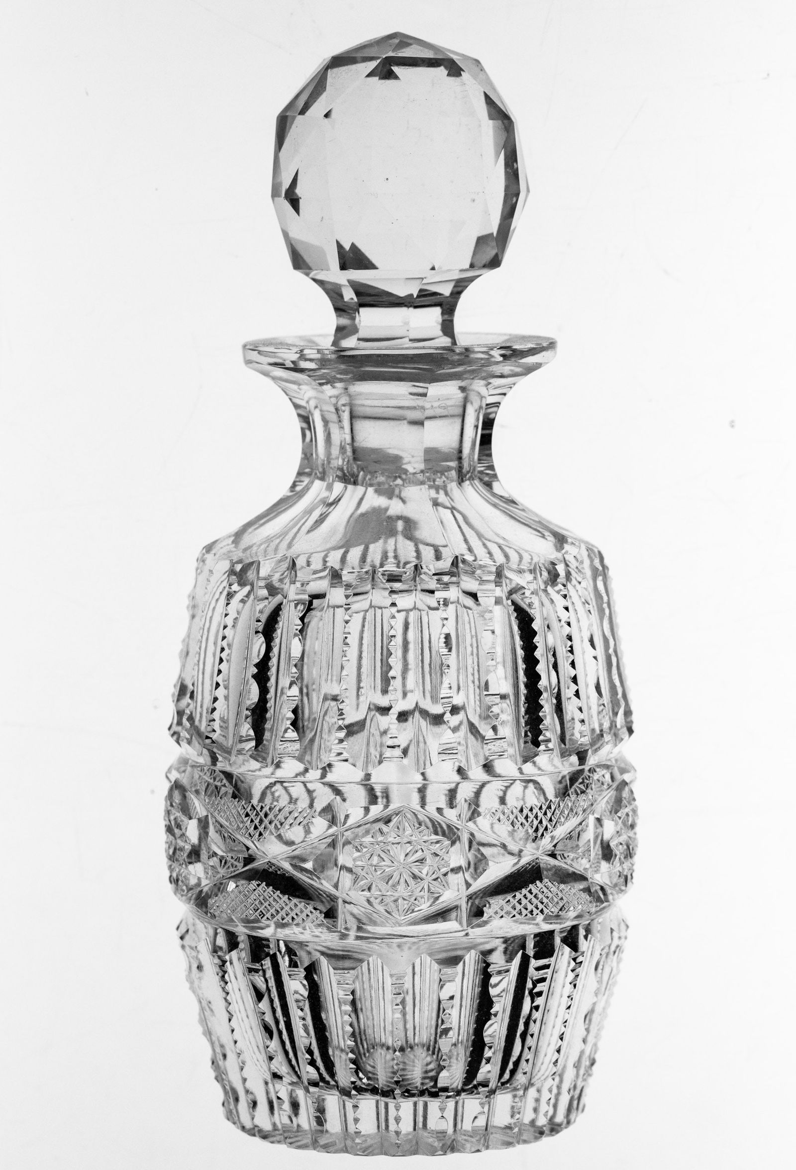 Nice CF Monroe American Brilliant Period Cut Glass Sylph Cologne Bottle (1 of 3)