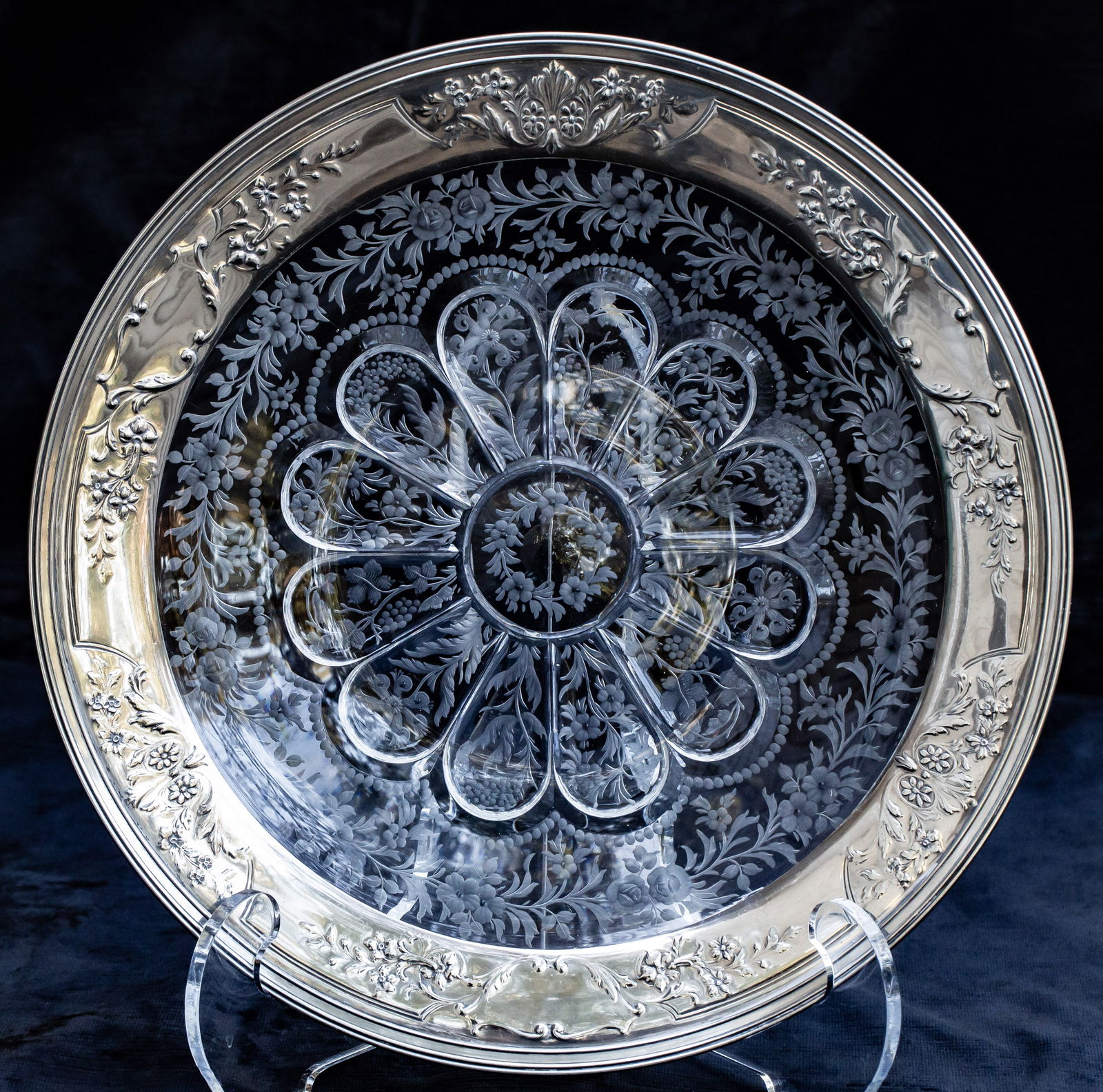 Unreal Sinclaire & Gorham Sterling Silver American Brilliant Cut Glass Platter: This spectacular platter was cut and engraved by the masters at Sinclaire in a design featuring a multitude of engraving. One top of 12 pillars of clear tusk cutting, there are 4 types of flowers, pla