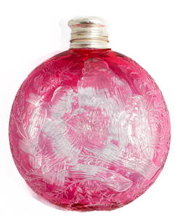 Incredible Stevens and Williams Cranberry to Clear Cut Glass Crystal Engraved Flask: This is one of the most impressive flasks I've ever seen. Engraved in cranberry to clear by Stevens & Williams, it features 4 birds congregated, facing one another across the front of it. The other si