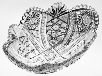 Stunning Blackmer Columbia American Brilliant Period Cut Glass Orange Bowls: Blackmer's Columbia design displays particularly well on this orange bowl. The better pieces in this design feature that unusual hobstar cluster that you see between the bands of nailhead bands. This