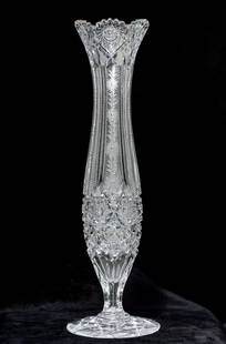 Elegant J. Hoare American Brilliant Period Cut Glass Vase Crystal: Great vase signed by J. Hoare and shown in the black J. Hoare catalog. Vase features really nice engraving down the front combined with a cluster of hobstars and fish scale type cutting dividing the e