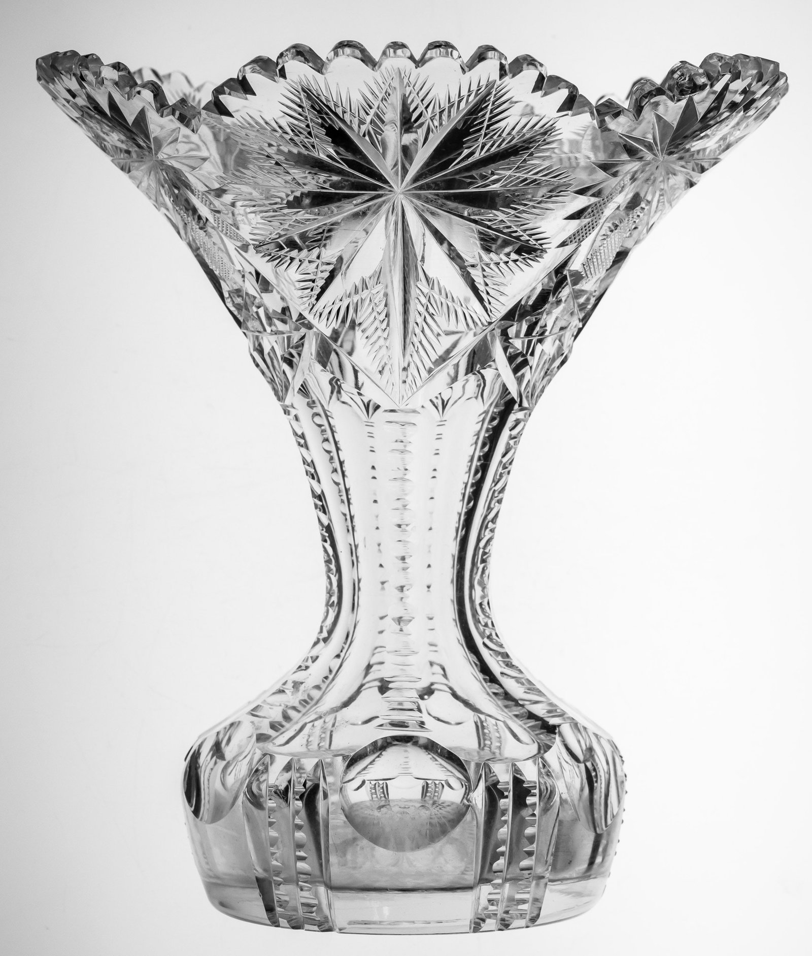 Special William C. Anderson American Brilliant Period Cut Glass Flared Vase: Really unusual flared vase by William C. Anderson and American Cut Glass Co.