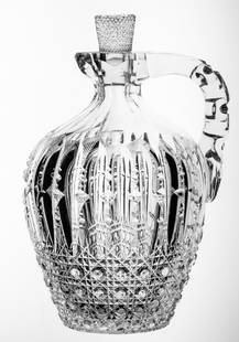Beautiful Libbey Prism American Brilliant Period Cut Glass Whisky Decanter: Libbey's Prism design is one of the most elegant of the Brilliant Period. It displays beautifully on this whisky jug cut on a distinct Libbey blank. Signed Libbey on the handle and stopper.