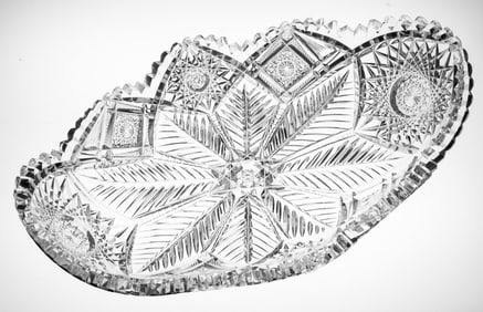 Beautiful Feathered American Brilliant Cut Glass Ice Cream Tray Crystal