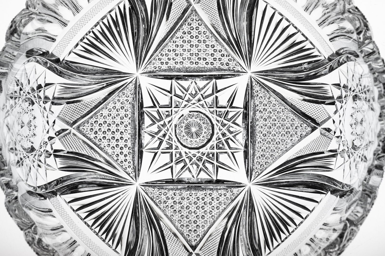 Rare Libbey Lorraine American Brilliant Period Cut Glass Deep Bowl - 4