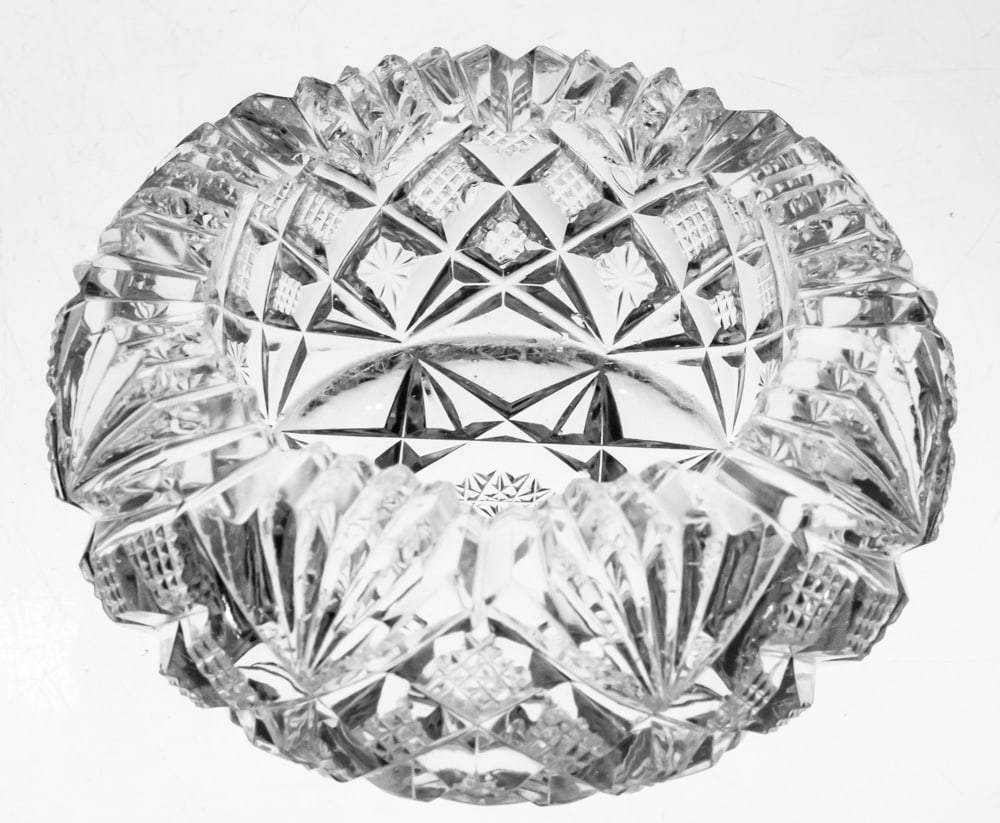 Huge Straus Ventian/Encore American Brilliant Period Cut Glass Master Salt Cellar: This is one of the largest master salts I've ever seen cut in the Venetian/Encore pattern by L. Straus. The salt is chipped throughout.