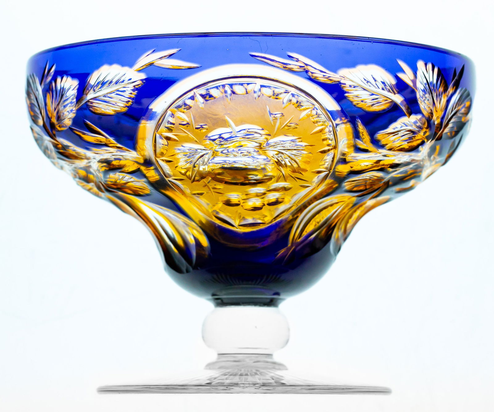 Incredible Stevens & Williams 3-Color Dessert Bowl Cut Glass Engraved (1 of 6)