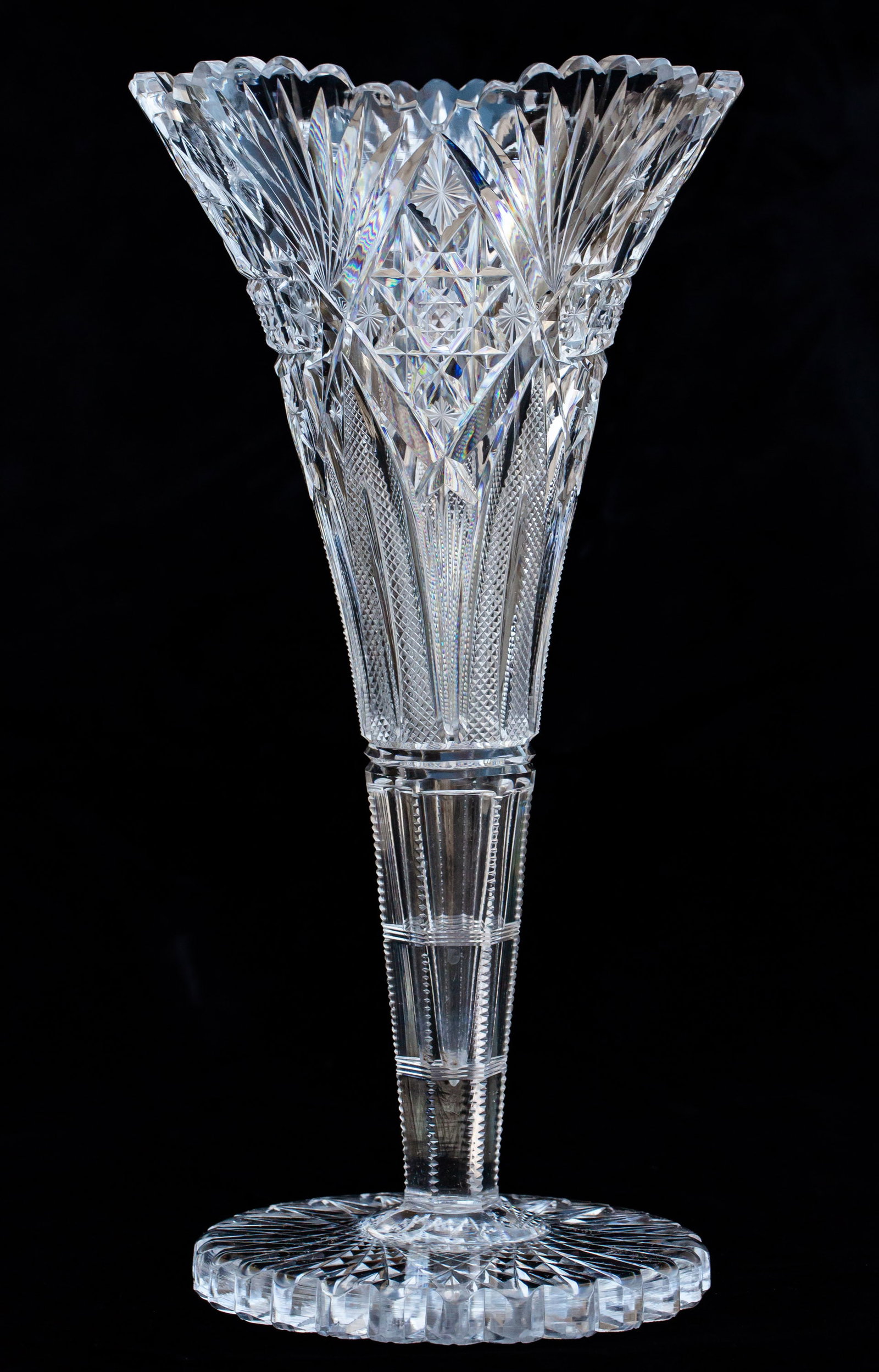 Classic Hawkes Venetian American Brilliant Period Cut Glass Trumpet Vase: Elegant trumpet vase cut by Hawkes in their Venetian design in the early portion of the Brilliant Period. The vase has that magic, early finish that Hawkes perfect with wood-wheel polishing and leavin