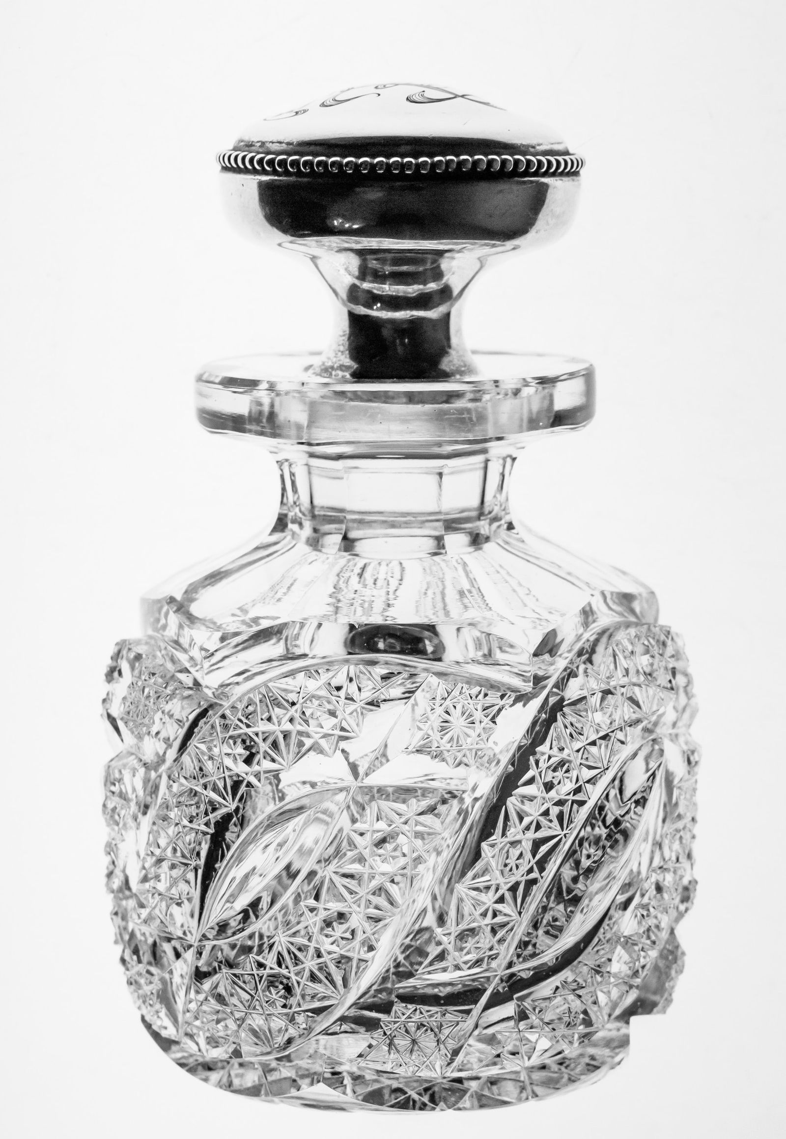Impressive Egginton Swirled Tusk American Brilliant Period Cut Glass Cologne Bottle (1 of 6)