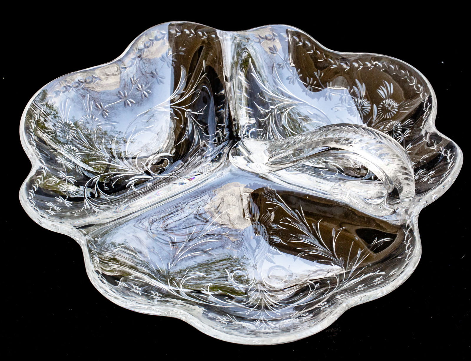 Rare Hawkes Large American Brilliant Period Cut Glass Pocketed, Handled DishTray: This piece was created by Hawkes and copper-wheel engraved with a beautiful floral pattern that Hawkes used on stemware. This blank is particularly unusual - featuring three pockets and a "pitcher" st