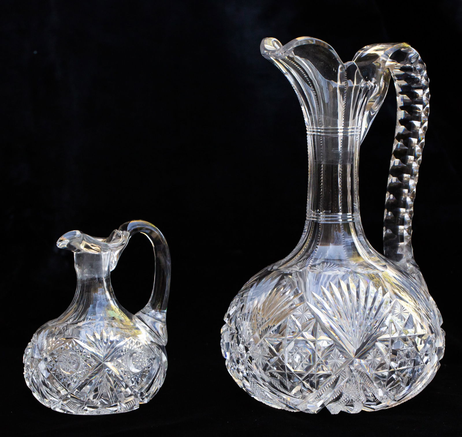 Hawkes Venetian Decanter & Hoare Victoria Cruet Brilliant Cut Glass No Stoppers: This lot includes two pieces - a handled decanter in Hawkes Venetian (signed) and a cruet in Hoare's Victoria. Neither piece has its stopper.