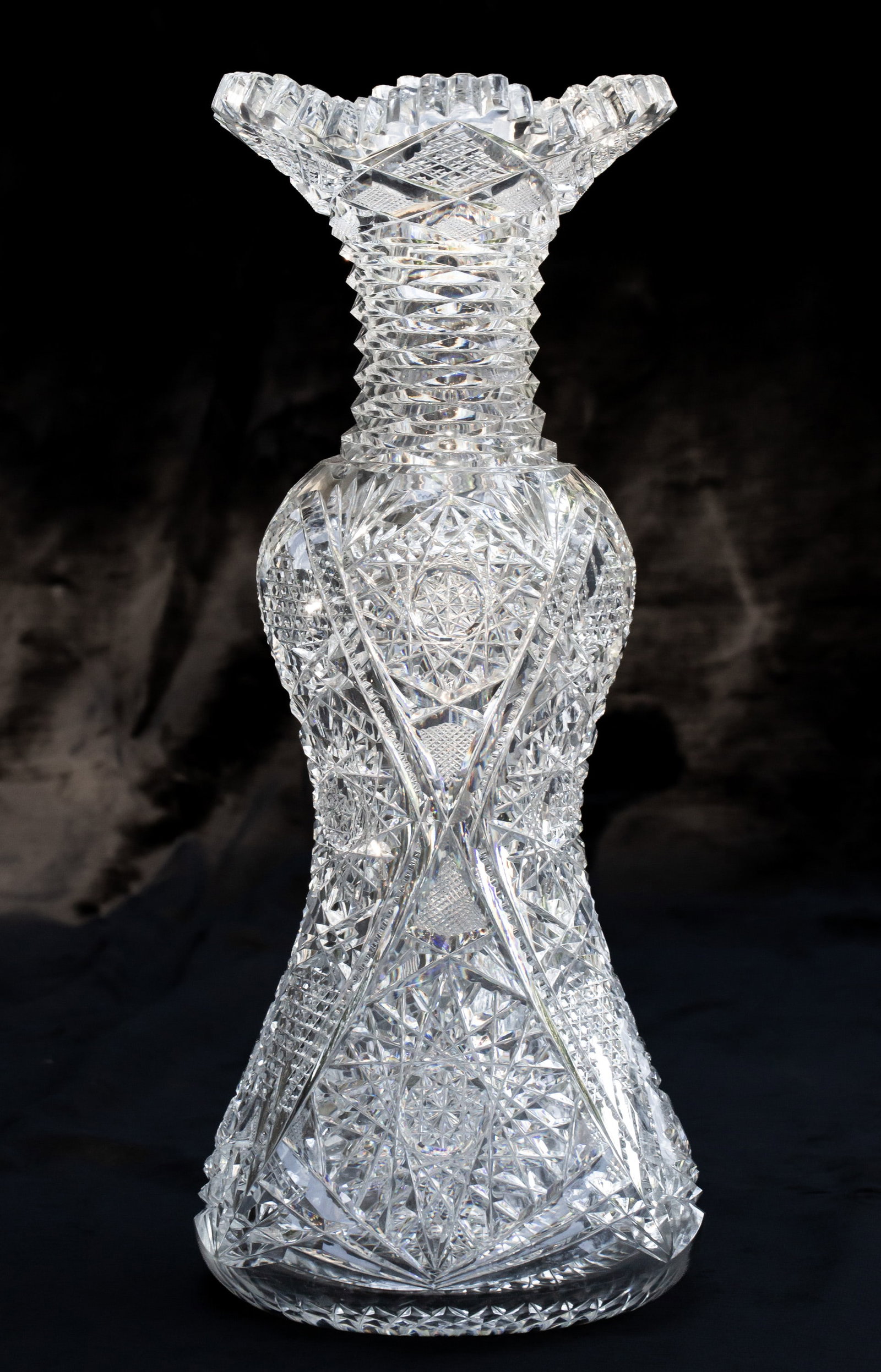 Unusually Shaped Large American Brilliant Cut Glass Vase Straus? (1 of 7)