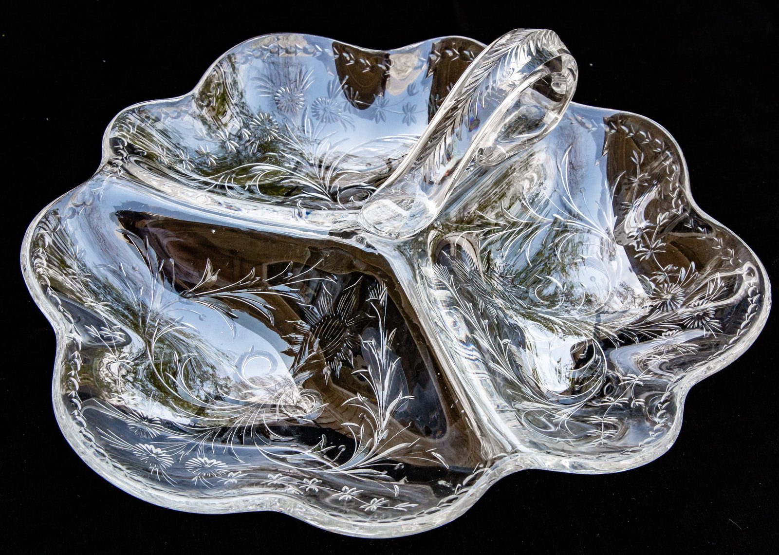 Rare Hawkes Large American Brilliant Period Cut Glass Pocketed, Handled DishTray (1 of 6)