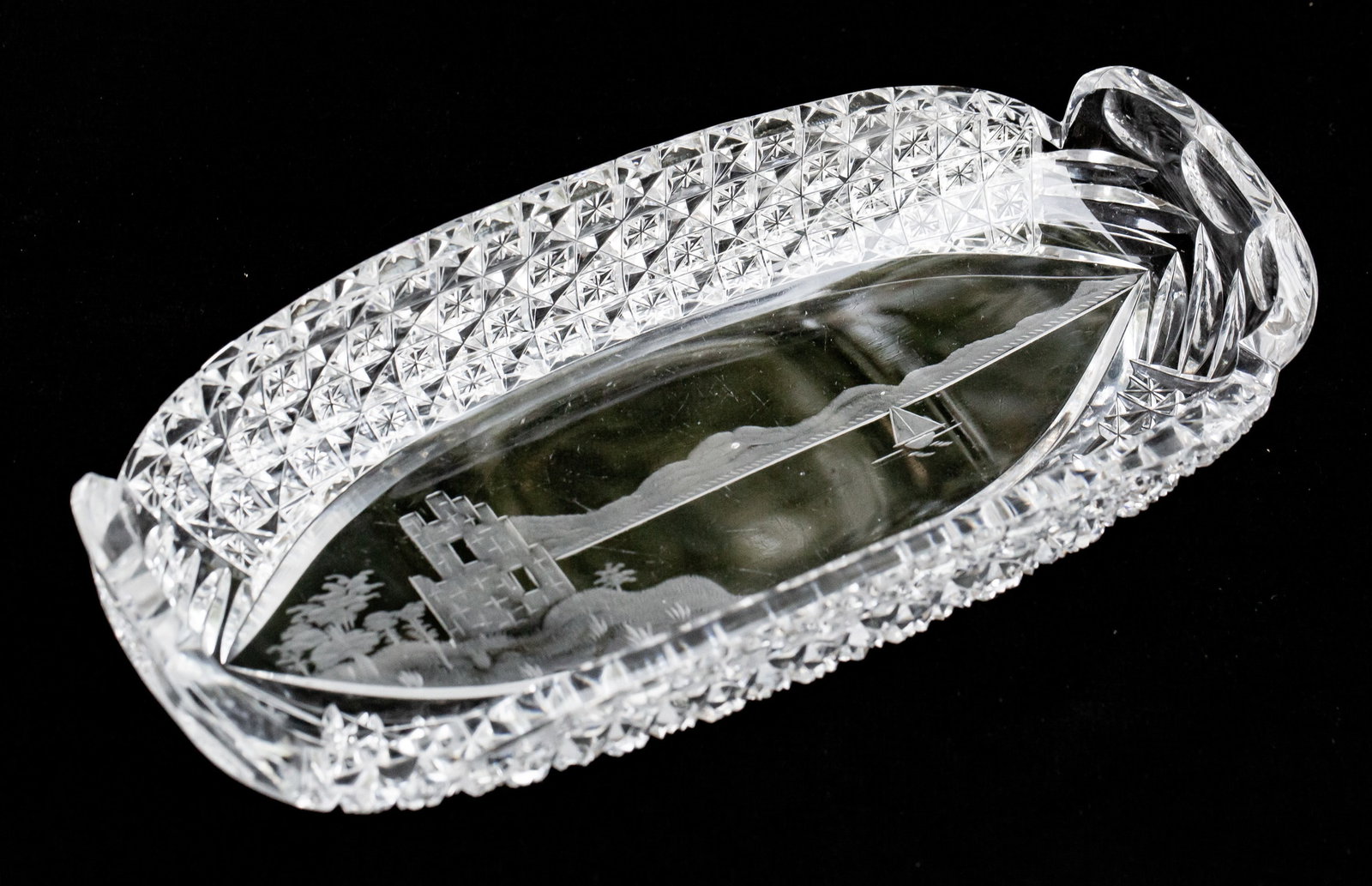 Neat Hawkes Engraved American Brilliant Cut Glass Pen Tray w/ Harbor Scene (1 of 2)