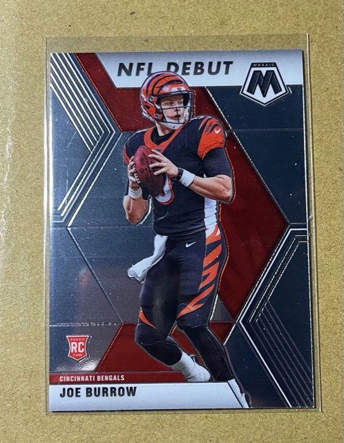 2020 Panini Mosaic Joe Burrow NFL DEBUT Rookie (1 of 1)