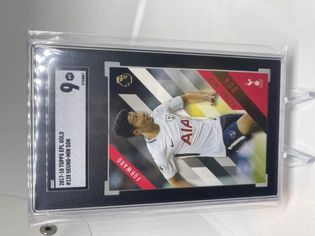 2017/18 Topps EPL Gold HEUNG-MIN SON SGC 9 (1 of 1)