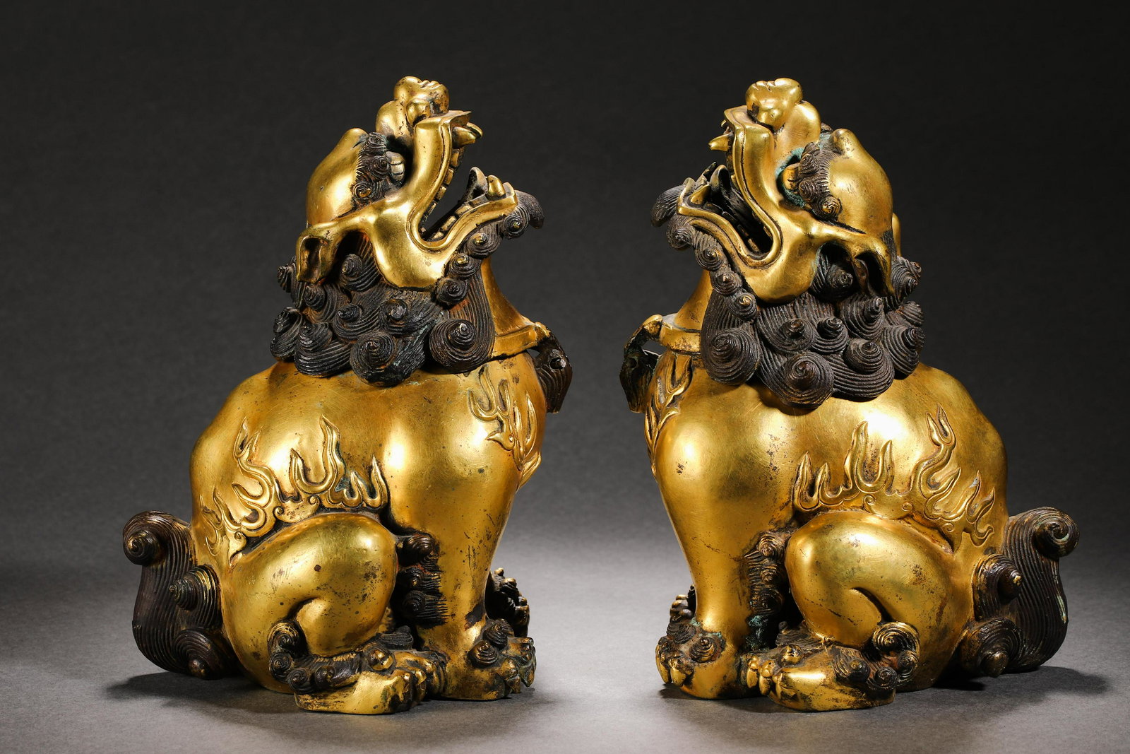 Qing Dynasty Gilt Bronze Lion Head Fragrance (1 of 7)