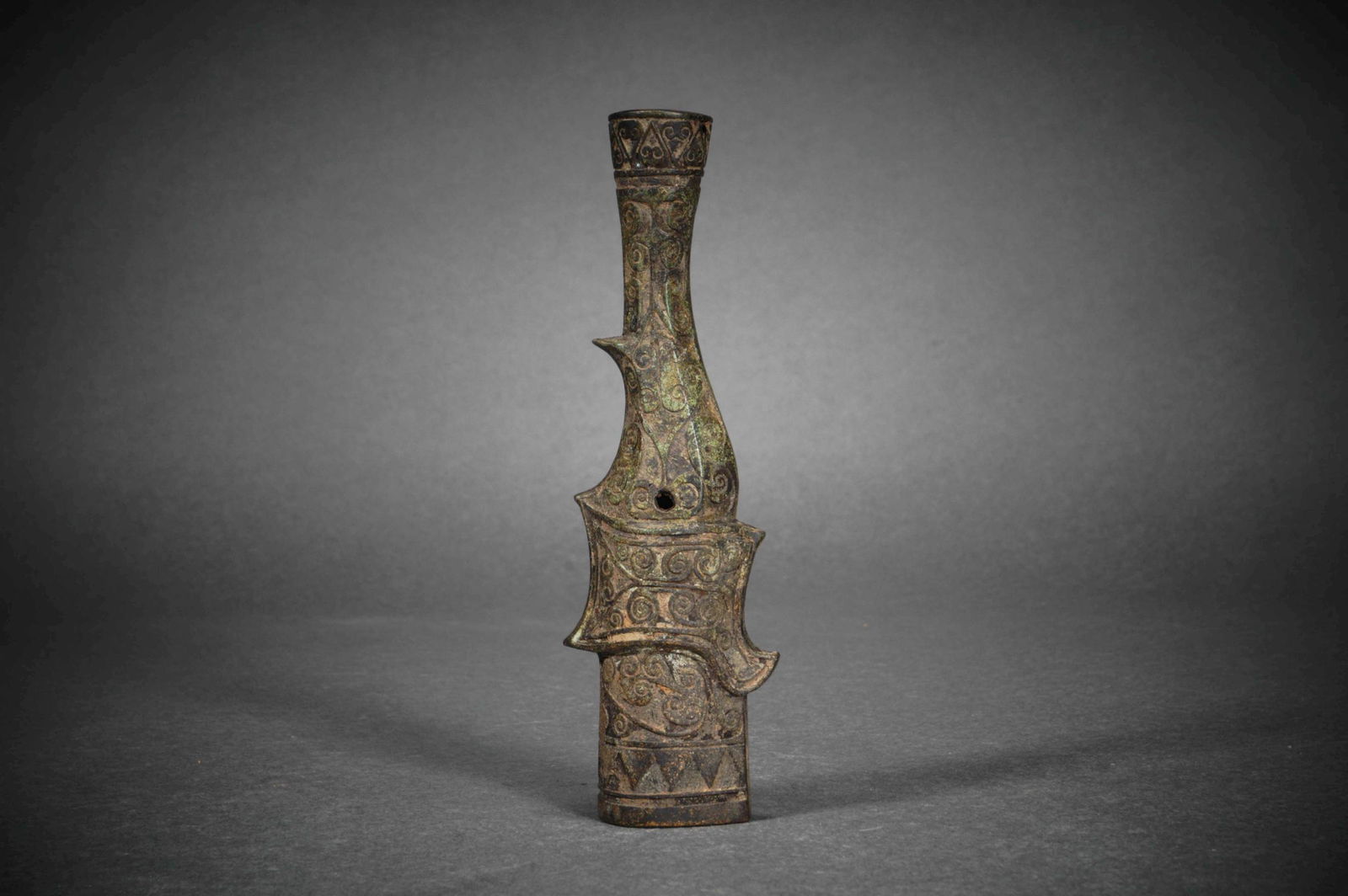 Han Dynasty bronze utensils (1 of 7)