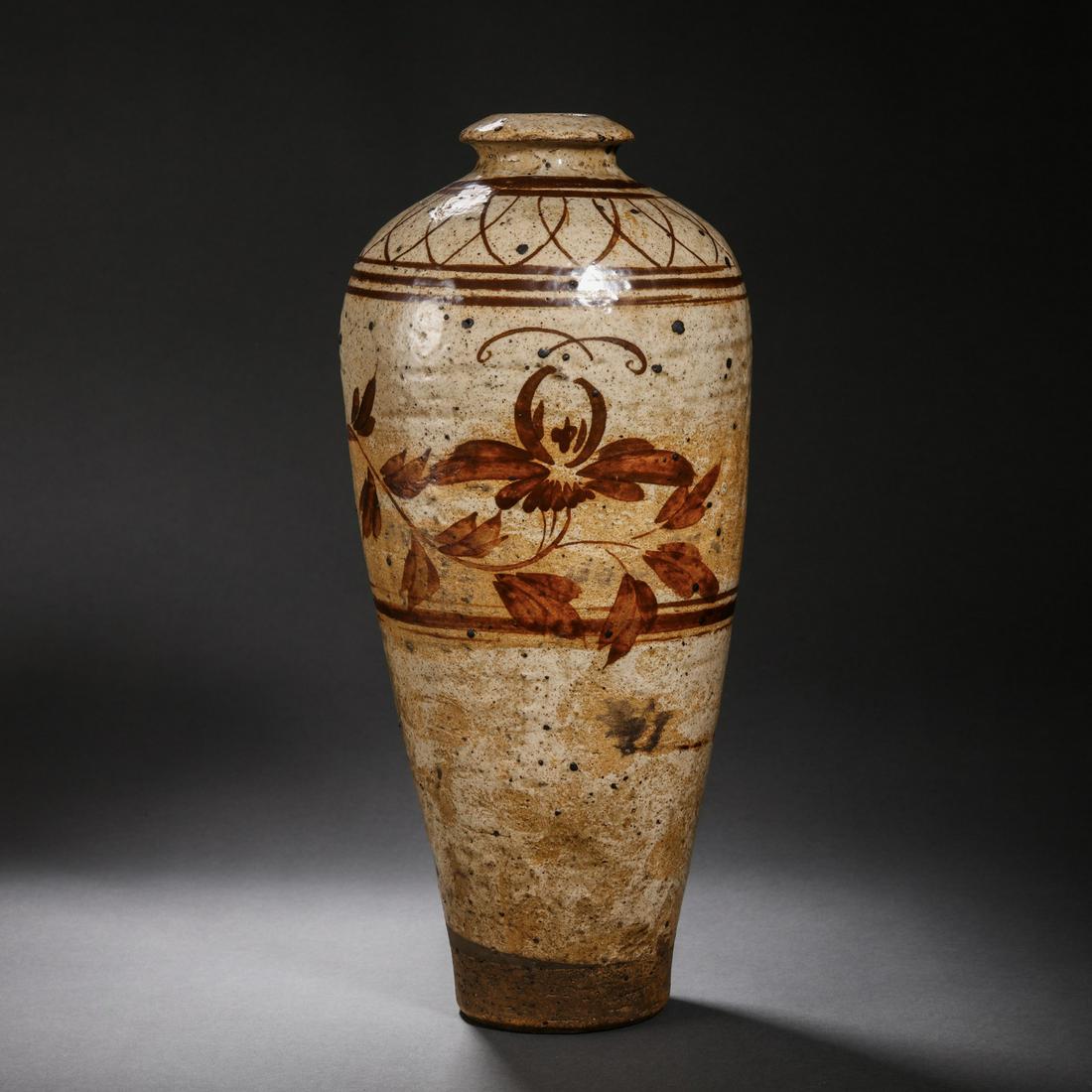 China Song Dynasty Cizhou kiln bottle (1 of 9)