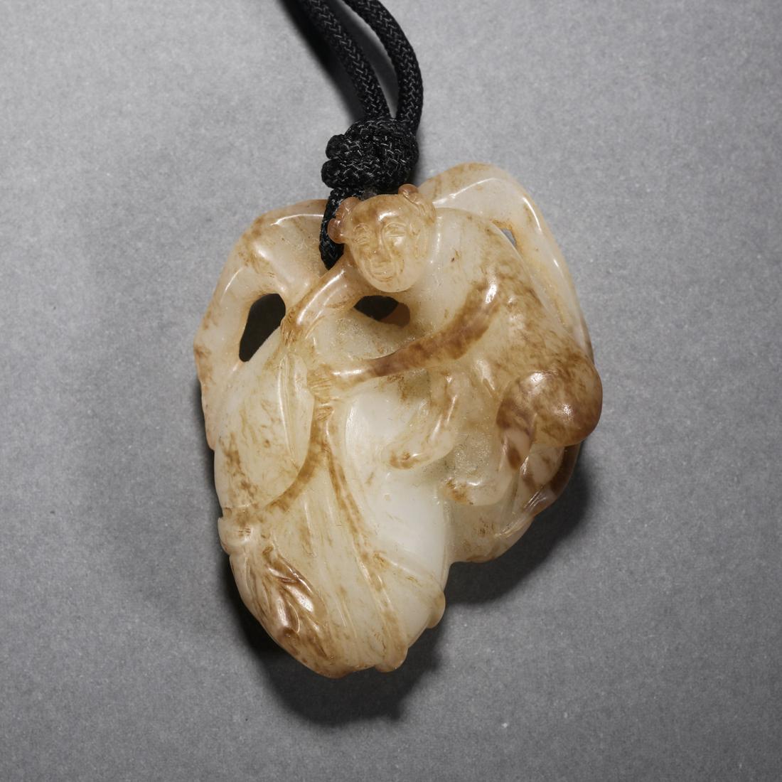 China Qing Dynasty Hetian Jade Boy (1 of 5)