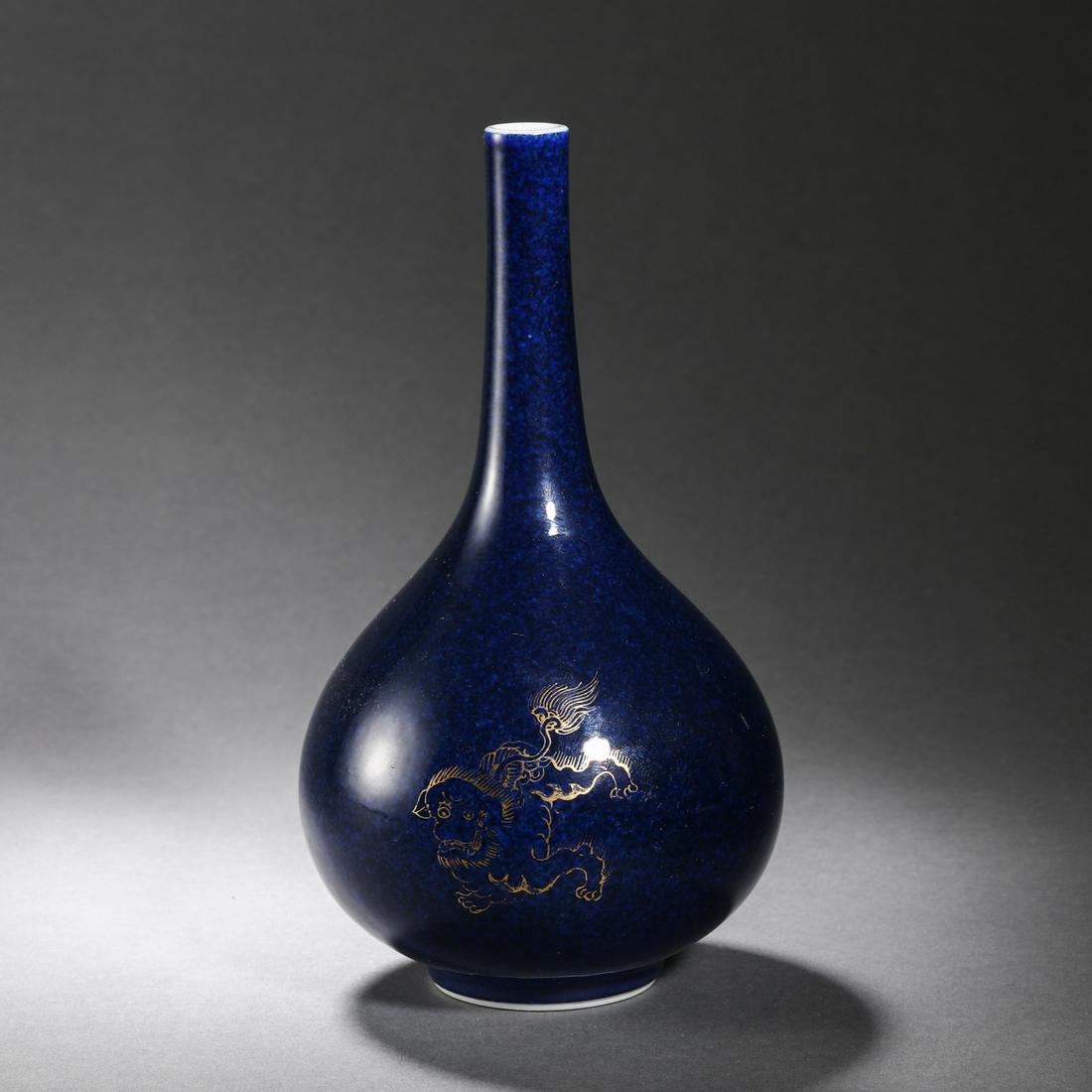 China Qing Dynasty Blue glaze painted gold vase (1 of 9)