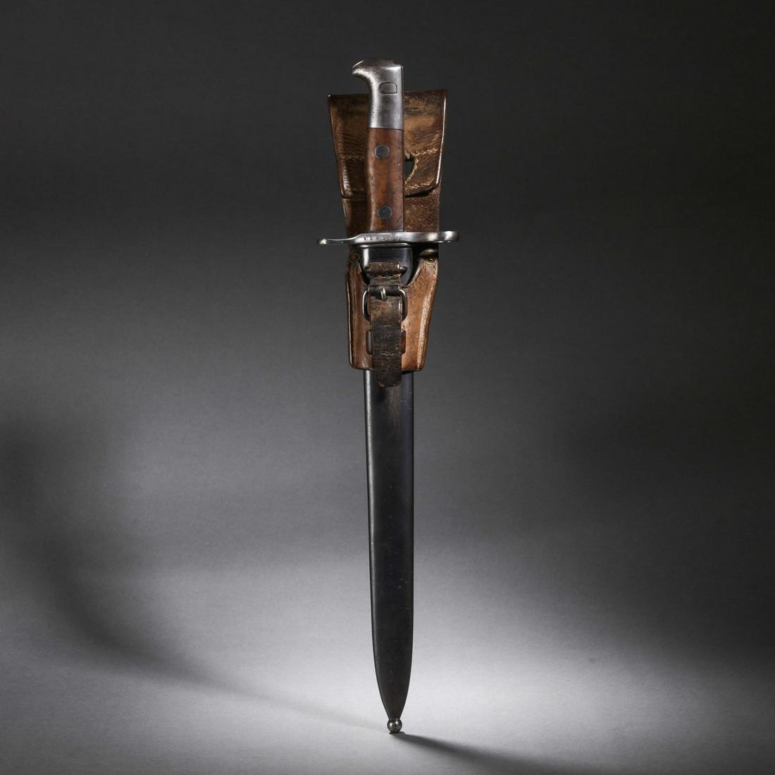 China Qing Dynasty Dagger (1 of 9)