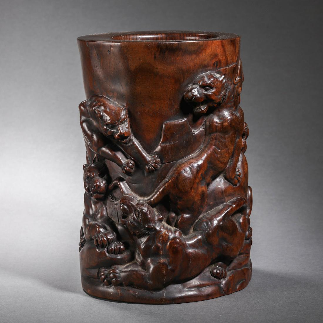 China Qing Dynasty Wooden Flower Pen Holder (1 of 8)