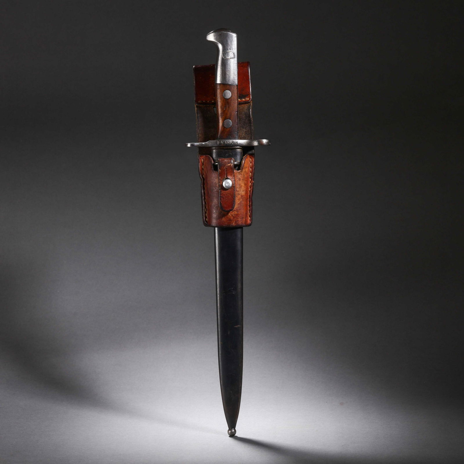 China Qing Dynasty Dagger (1 of 9)
