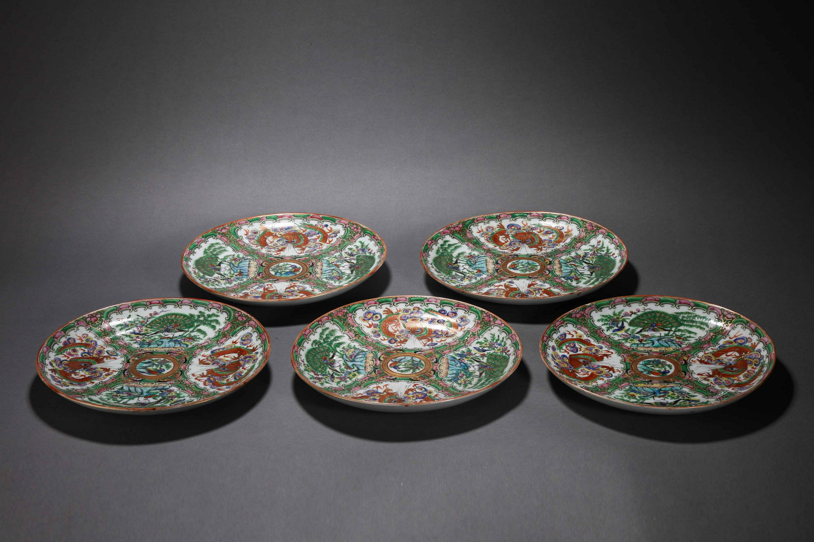 Chinese Qing Dynasty Canton-colored Flower Plate (1 of 7)