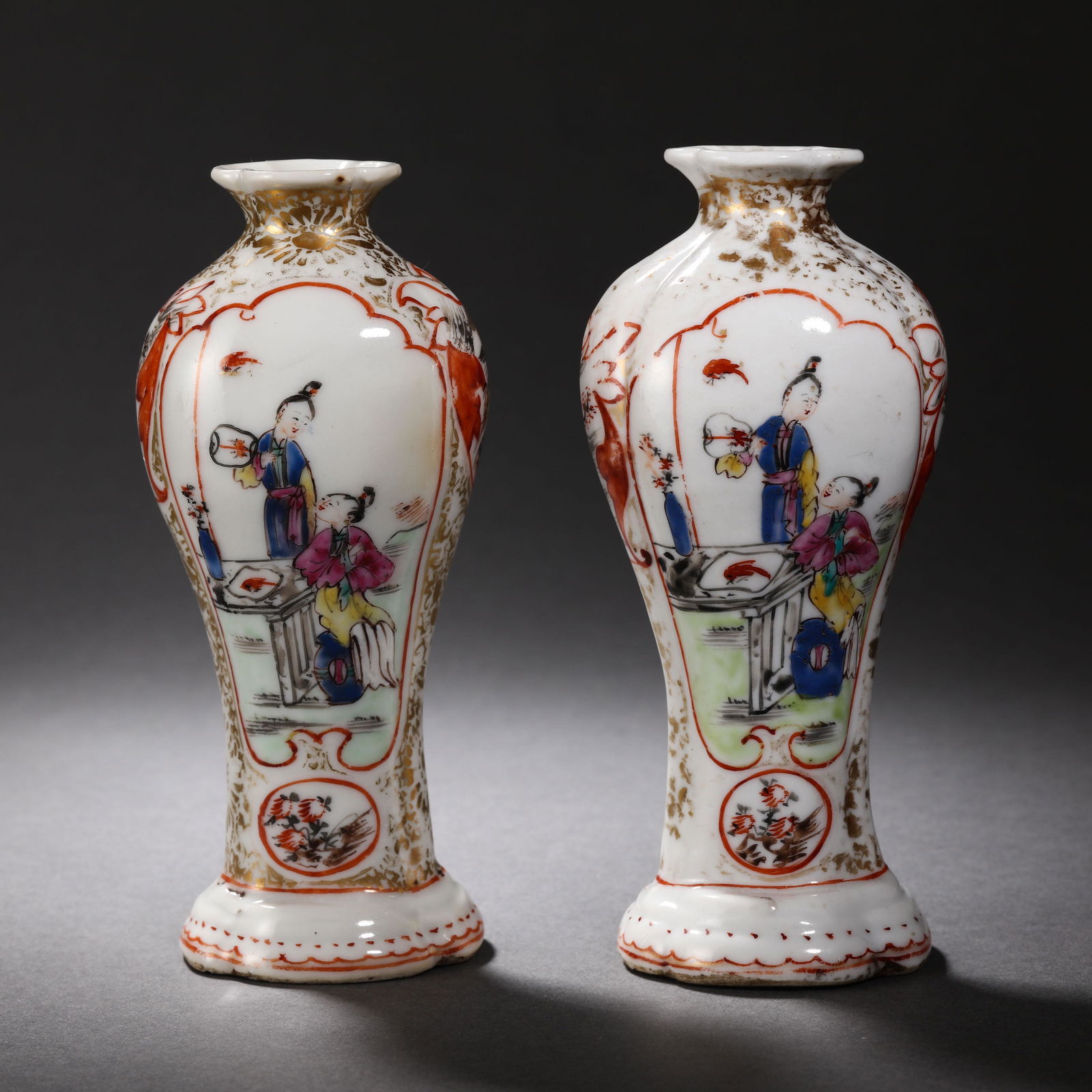 China Qing Dynasty carved figure bottle (1 of 8)