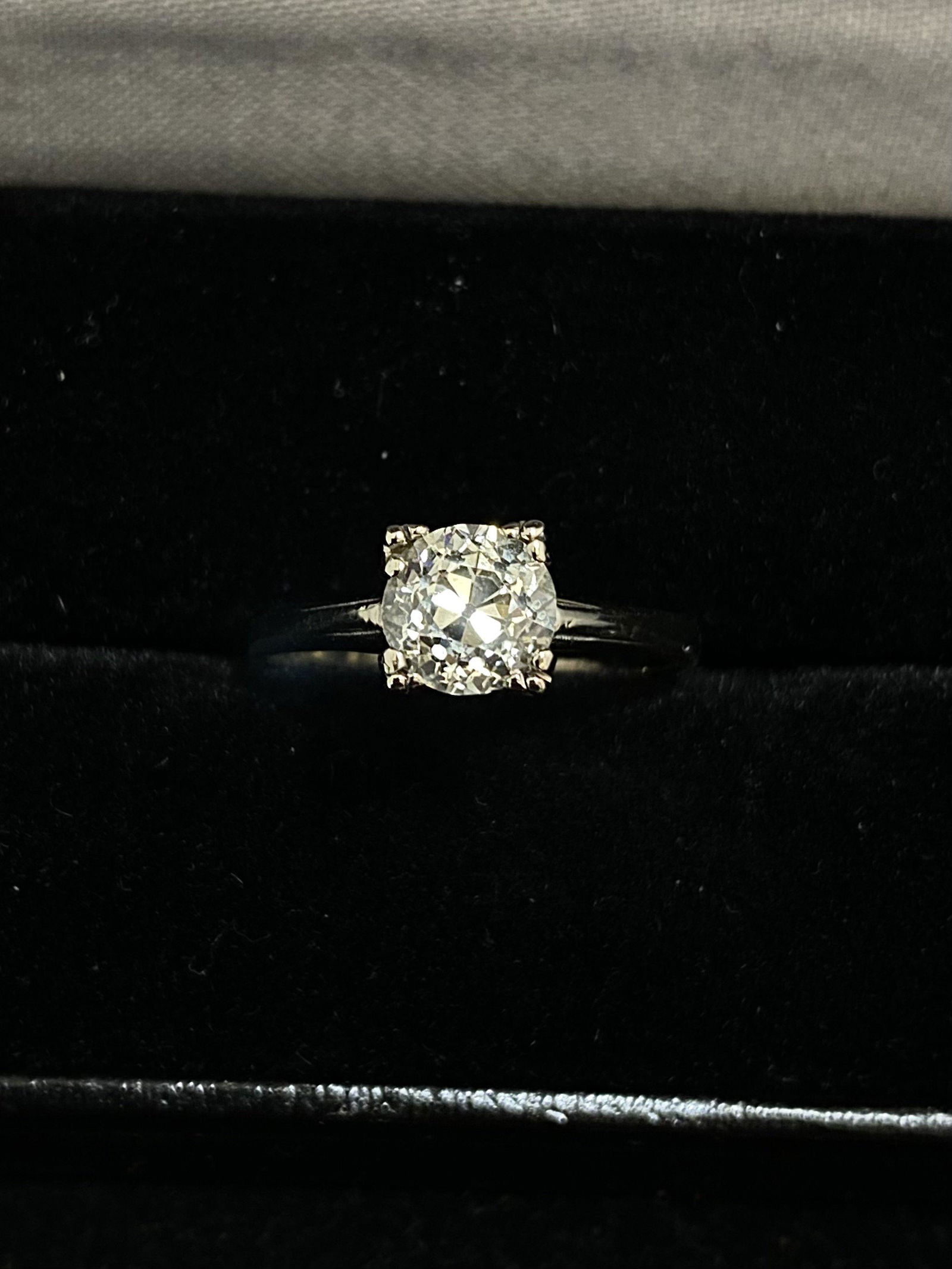 1920's Antique Design Solid White Gold with Old European Diamond Ring - $25K Appraisal Value: 1920'S ANTIQUE DESIGN SOLITAIRE ENGAGEMENT RING IN SOLID WHITE GOLD - $25K APPRAISAL VALUE!ITEM DESCRIPTION:The joy of wearing a piece of art on your finger is within reach when you grab this stunning