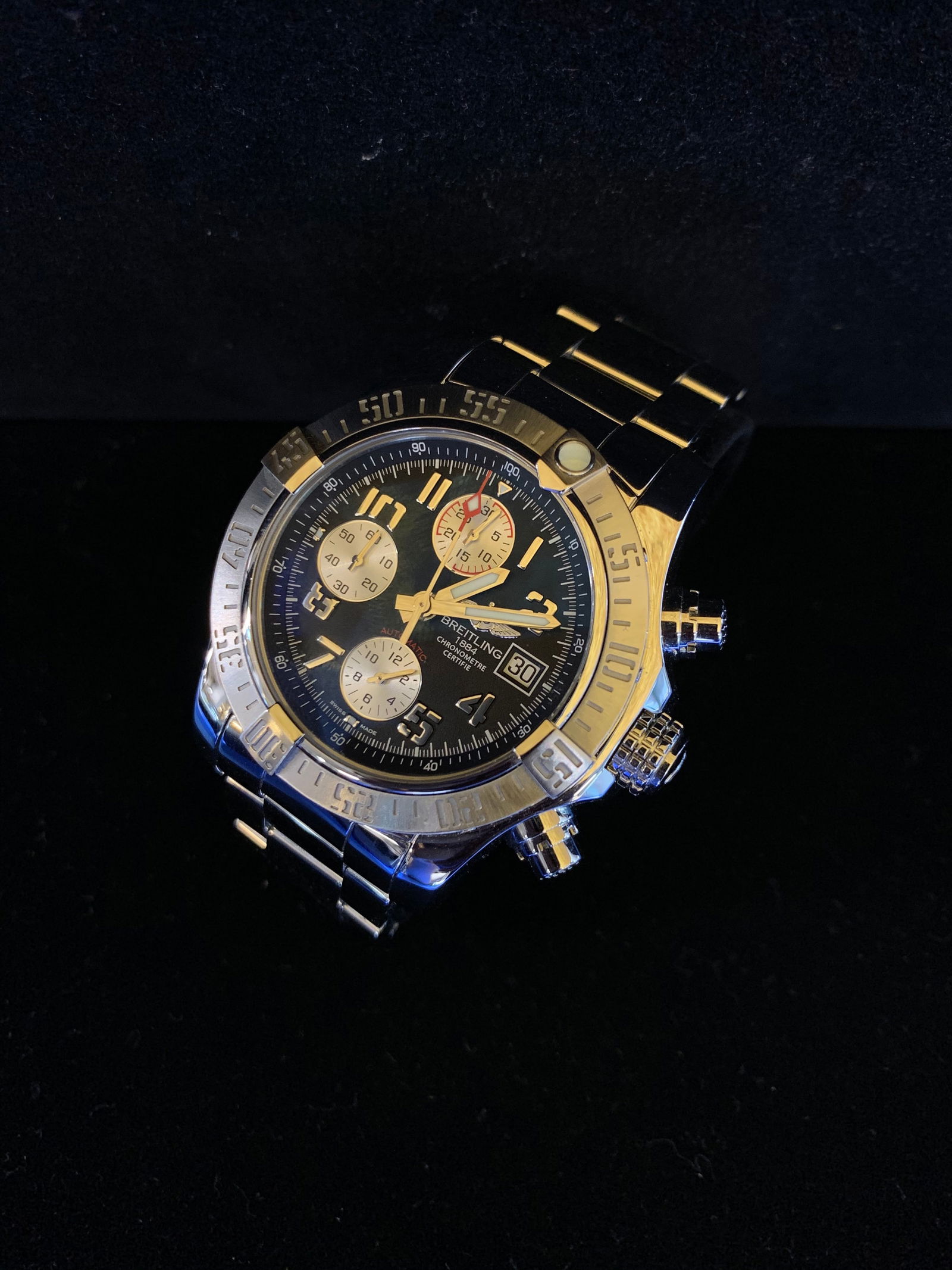 BREITLING JUMBO CHRONOGRAPH AUTOMATIC PERPETUAL MEN’S WATCH! WITH BREITLING SIGNATURE! – $10K (1 of 10)
