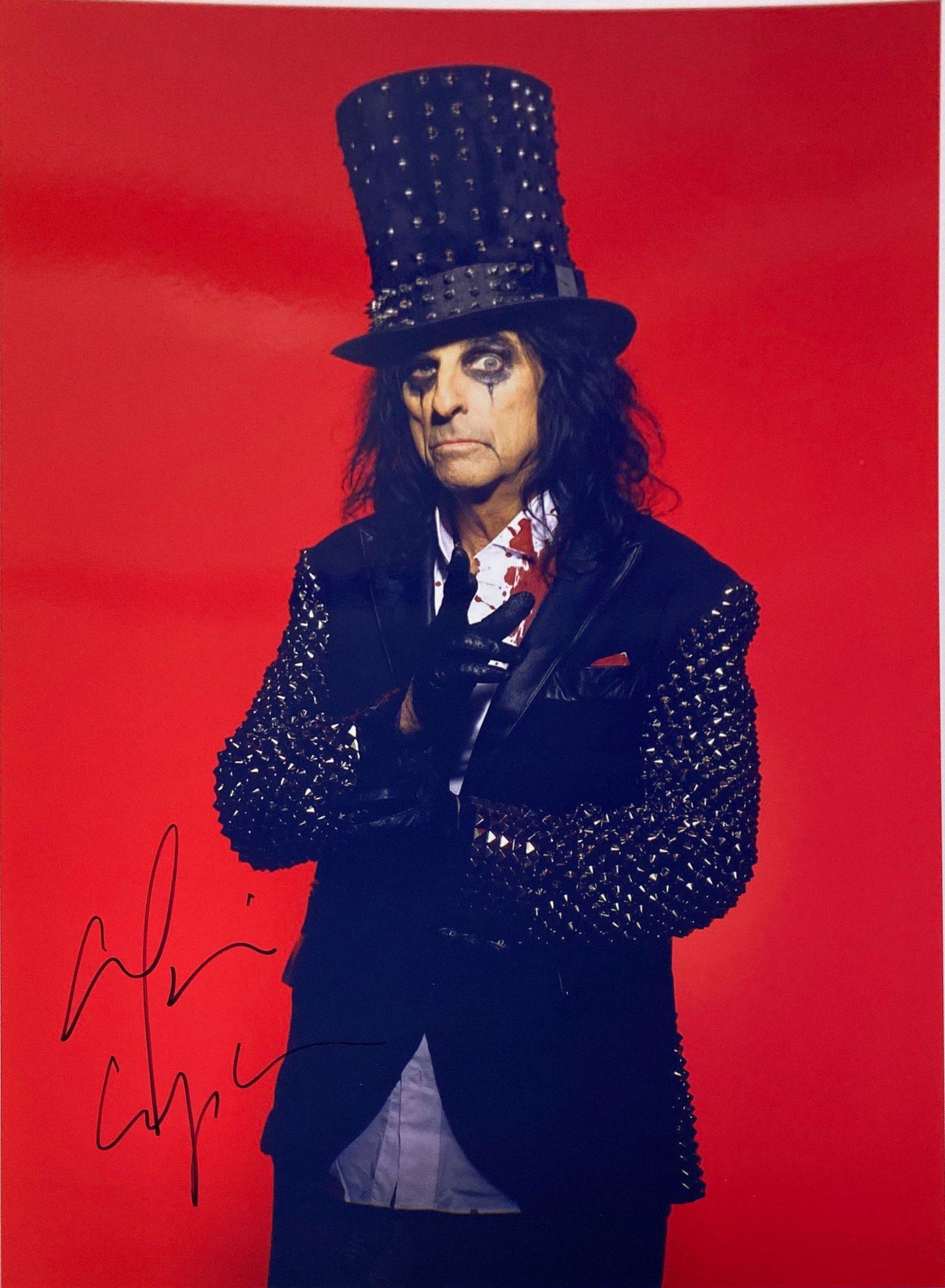 Autograph Signed Alice Cooper Photo (1 of 1)