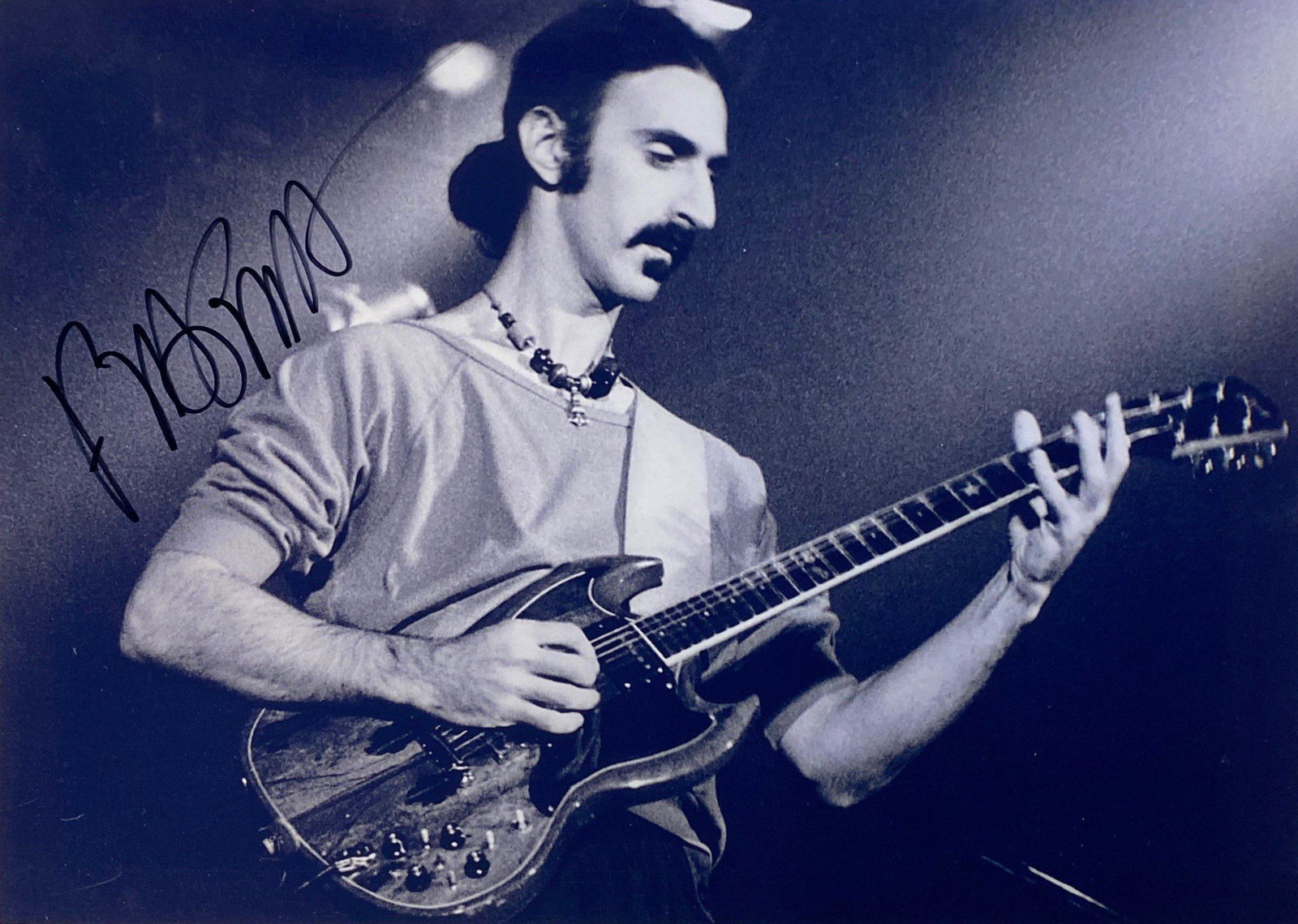 Autograph Signed Frank Zappa Photo (1 of 1)