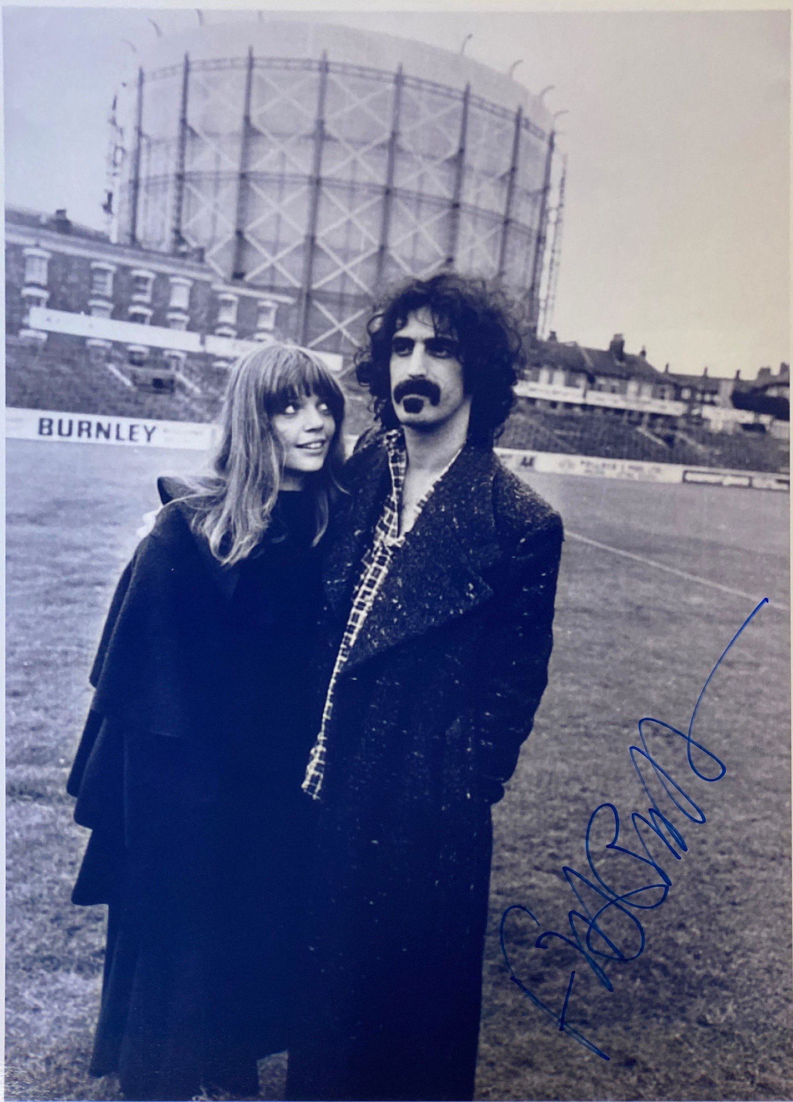 Autograph Signed Frank Zappa Photo (1 of 1)