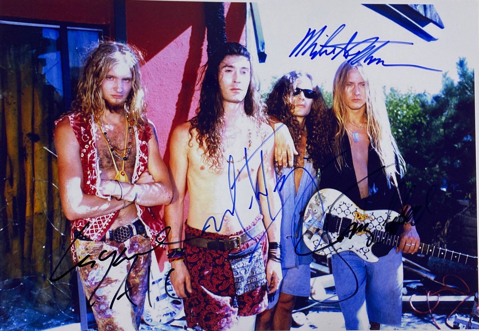 Autograph Signed Alice in Chains Photo (1 of 1)