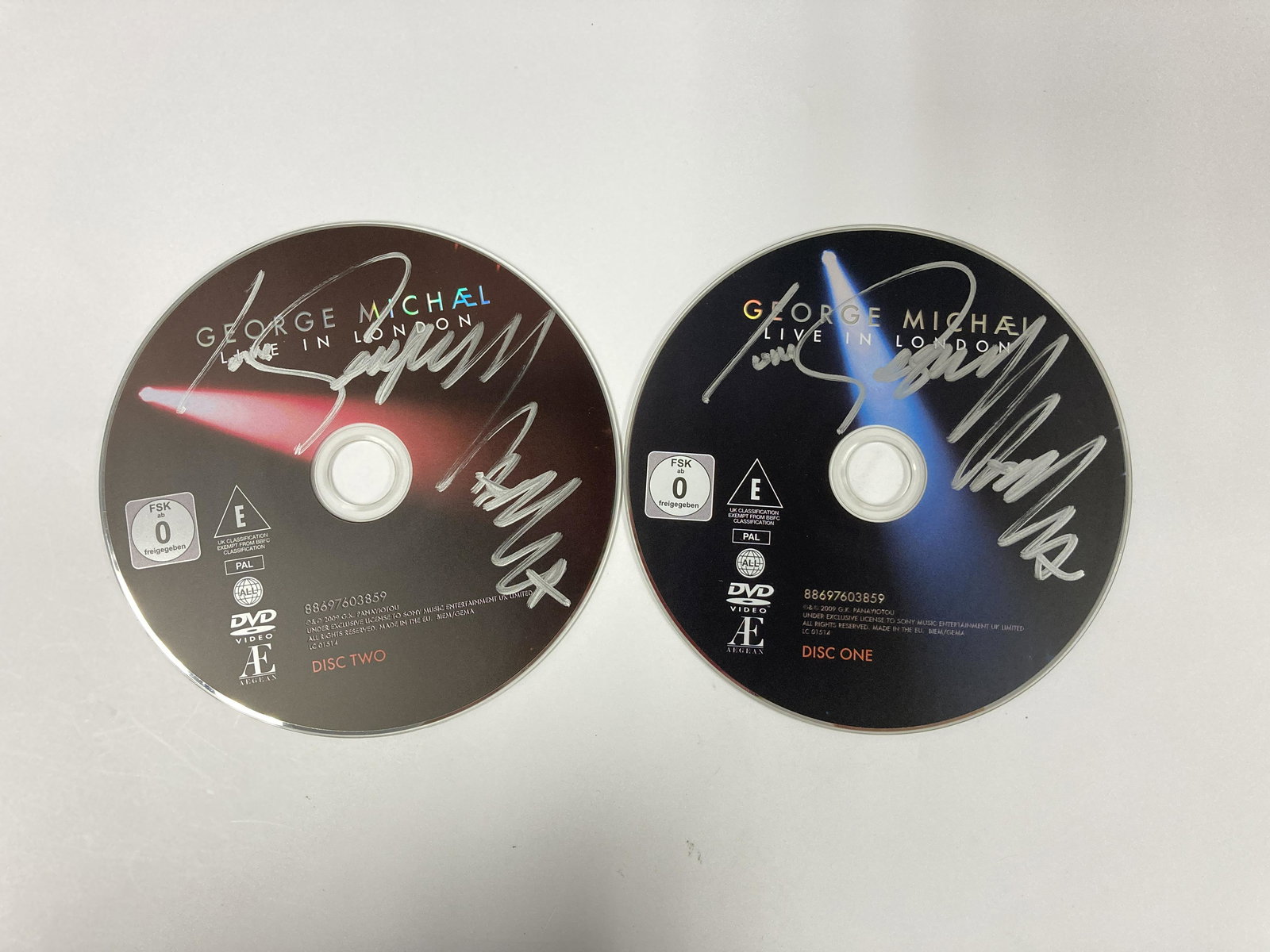 Autograph Signed George Michael Live In London DVD (1 of 1)