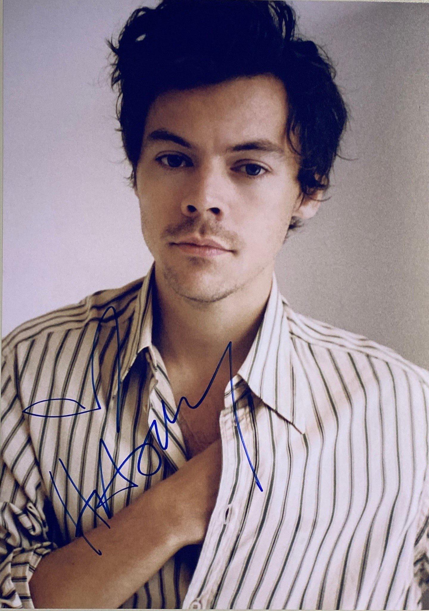 Harry Styles Photo Autograph Signed (1 of 1)
