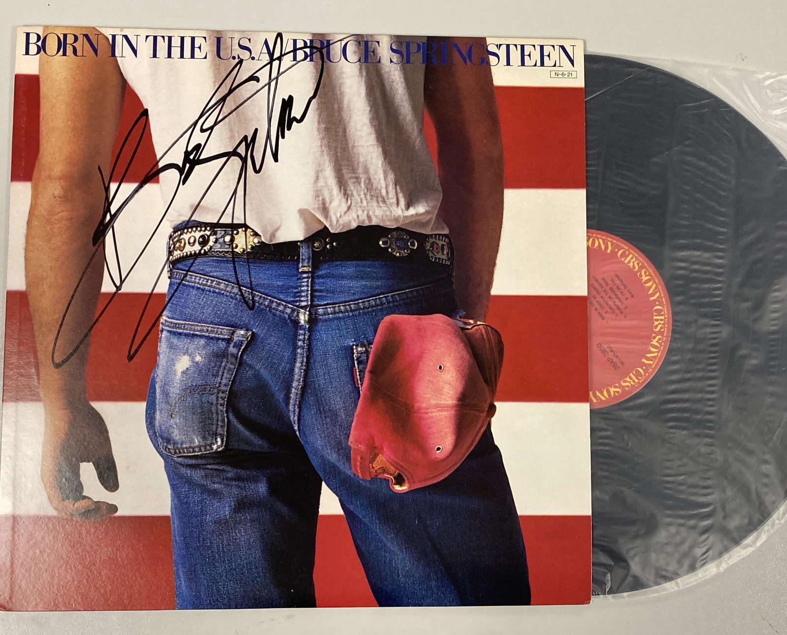 Autograph Signed Bruce Springsteen Born In USA Vinyl (1 of 1)
