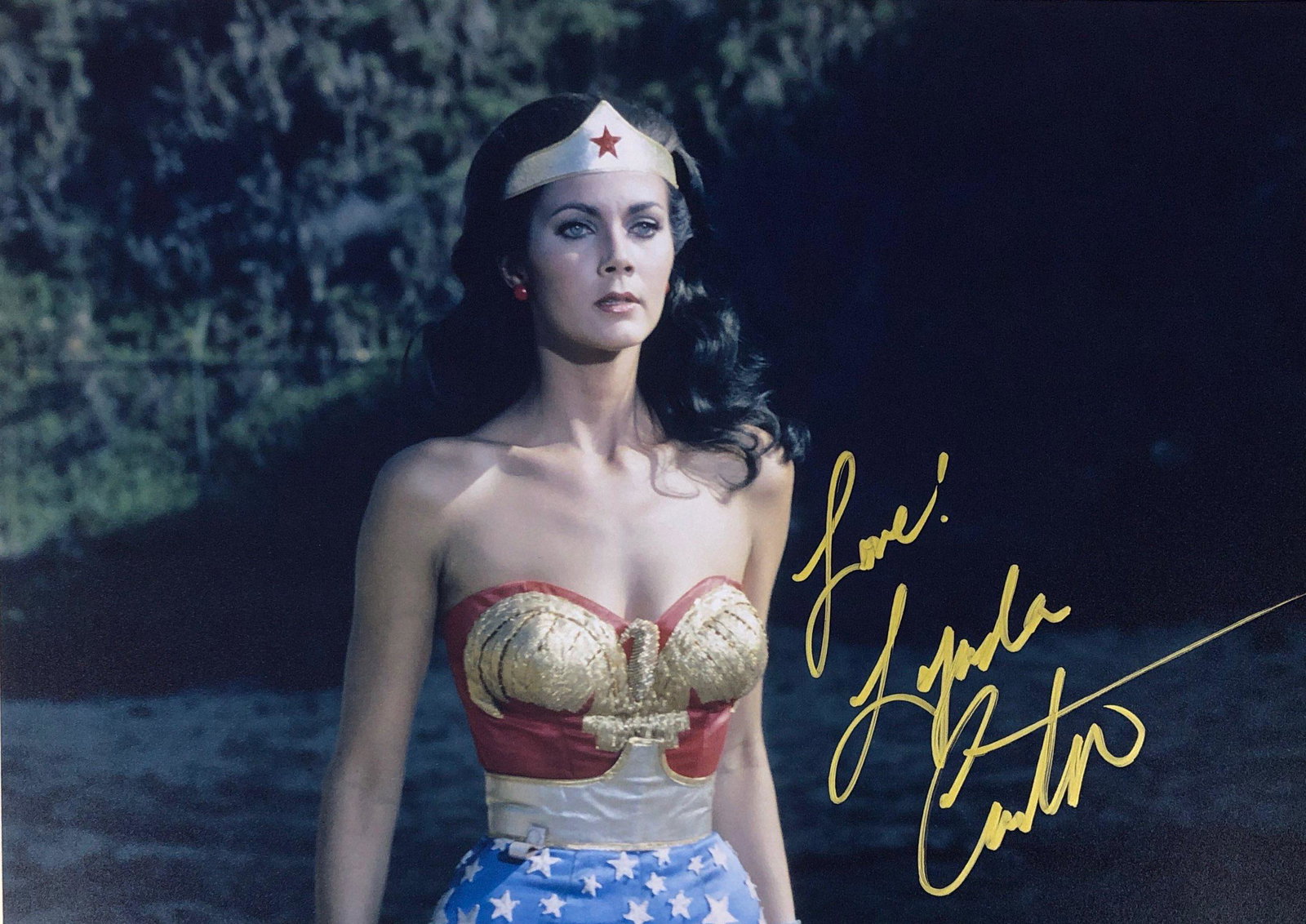 Wonder Woman Lynda Carter Photo Autographed Signed (1 of 1)