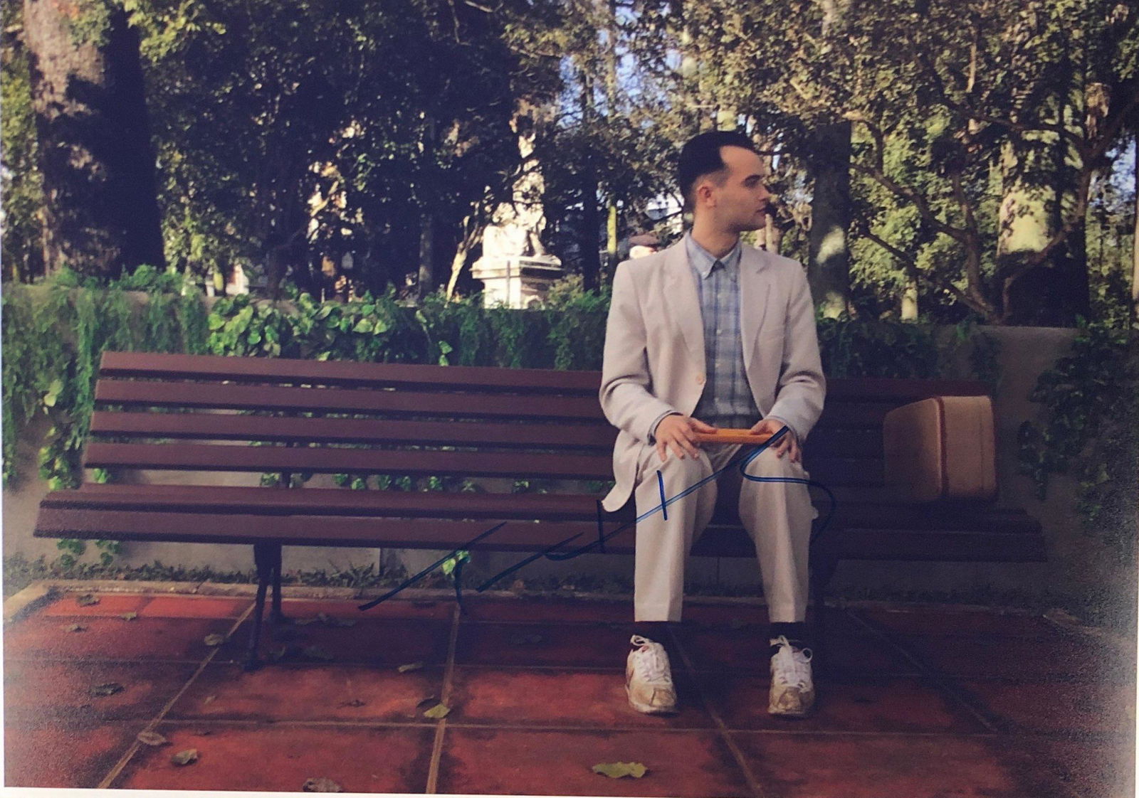 Forrest Gump Tom Hanks Signed Photo (1 of 1)