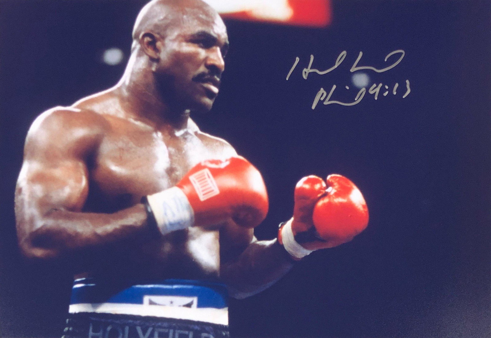 Evander Hollyfield Signed Photo: Autographed by:Evander HollyfieldAuthentication Code: PC26099Item is in great condition with no damage, unframed If image of documentation is not attached in the listing, the lot is sold without docum